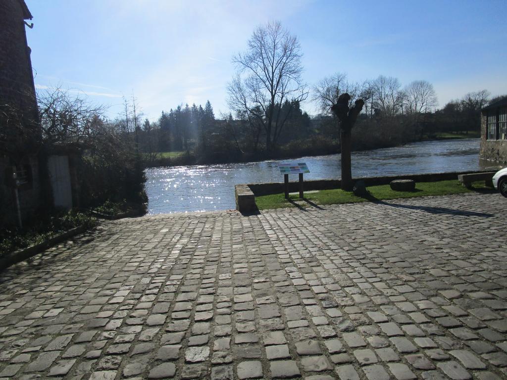 Gite Le Bourgneuf Fresnay-sur-Sarthe Екстер'єр фото