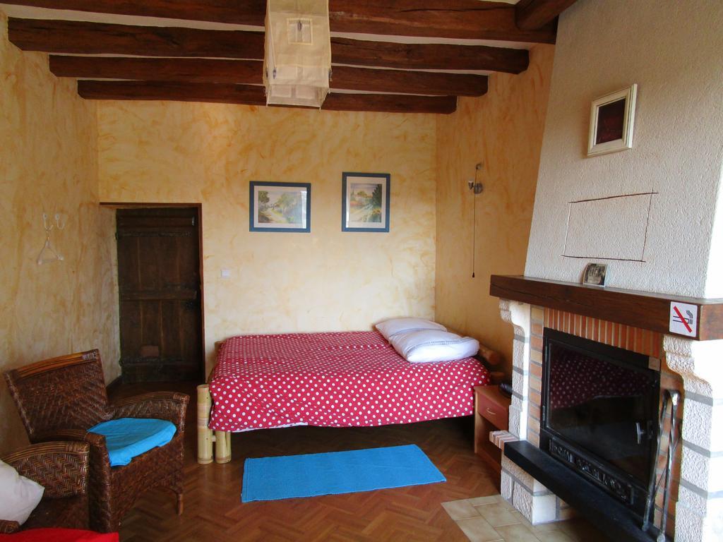 Gite Le Bourgneuf Fresnay-sur-Sarthe Екстер'єр фото